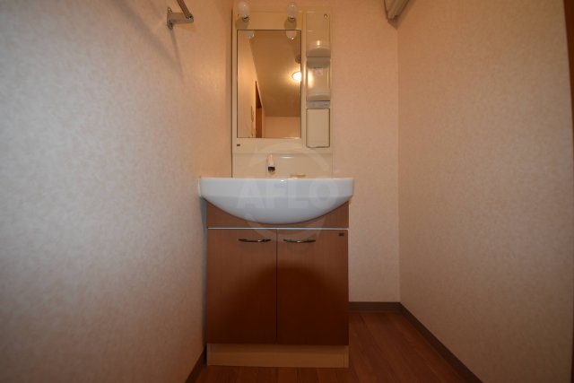 洗面設備　ユートピア　洗面台