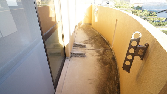 バルコニー　バルコニー