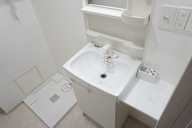 洗面設備　★洗面台が独立しており、朝の身支度に便利です★