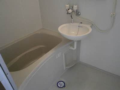 バス・シャワールーム　浴室