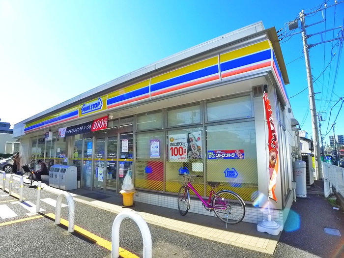 コンビニ　ミニストップ（コンビニ）まで529m