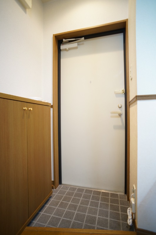 玄関　別号室イメージ