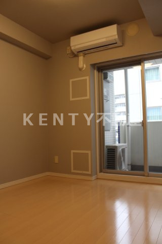 居室・リビング　ゆったり過ごせる居間です