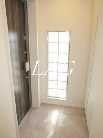 玄関　玄関です。