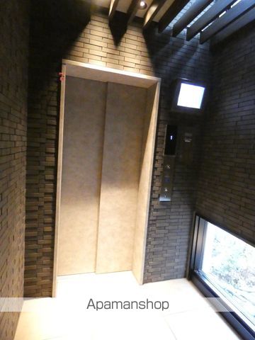 ロビー　ロビー