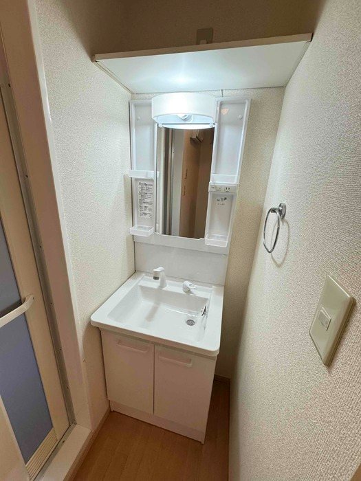 洗面設備　洗面化粧台