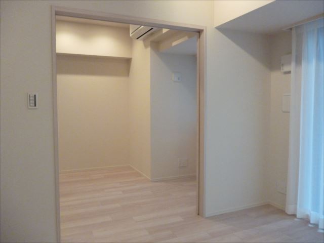 居室・リビング　※別部屋参考写真