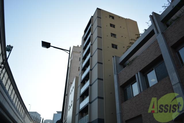 建物外観　スタイリッシュな外観ですね。