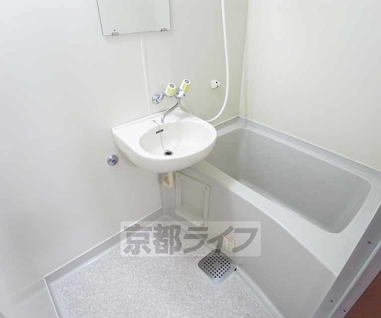 バス・シャワールーム　セパレートのバスルーム。