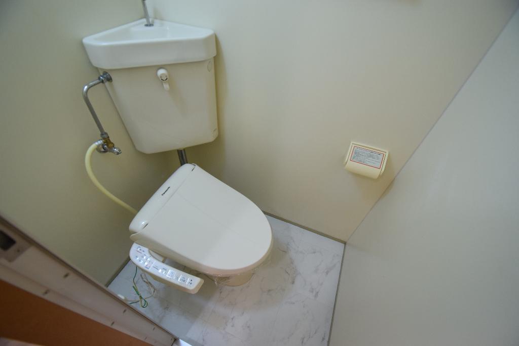 トイレ　シャワー付トイレ