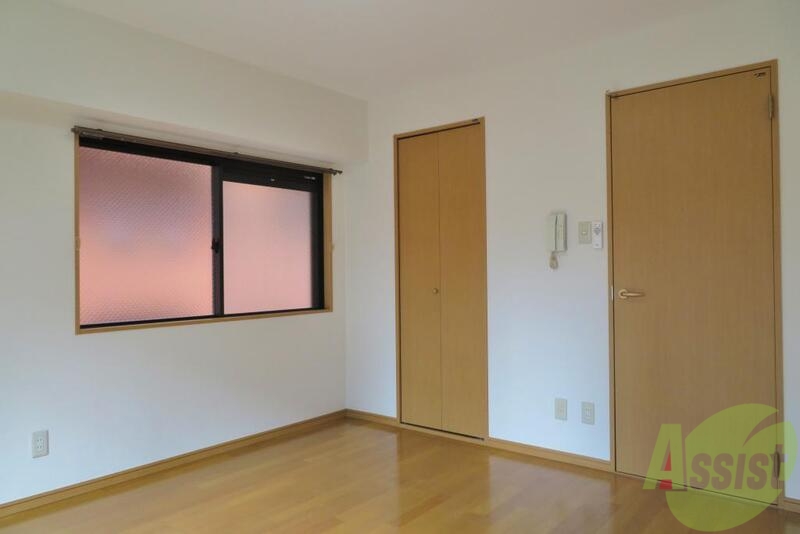 その他部屋・スペース　寝室はございませんがベッドも置けるスペースあります。