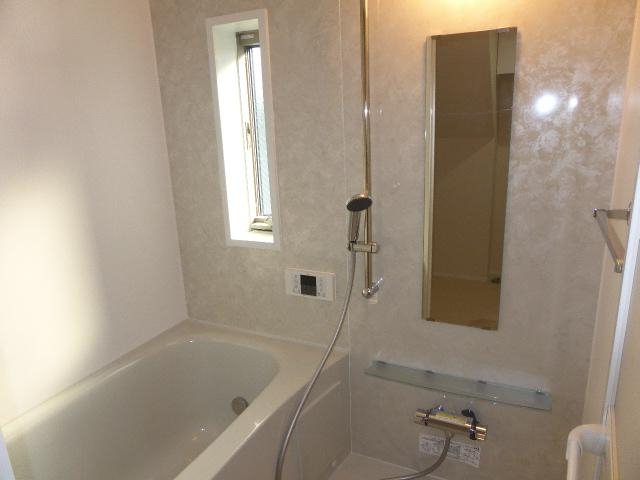 バス・シャワールーム　清潔な浴室！