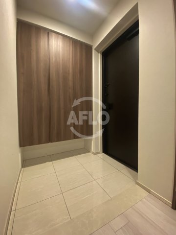 玄関　プレミストタワー靭本町　玄関