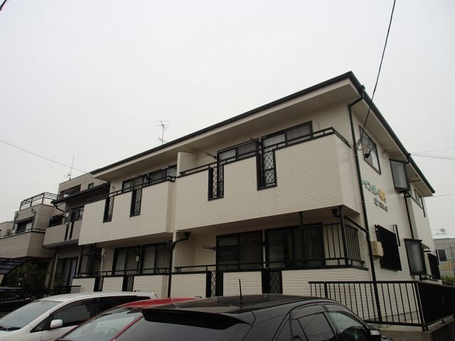 建物外観　１９９６年完成