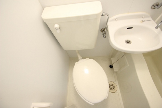 トイレ　※別部屋の写真です