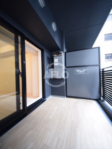 バルコニー　コンフォリア北堀江一丁目　バルコニーまでお洒落です