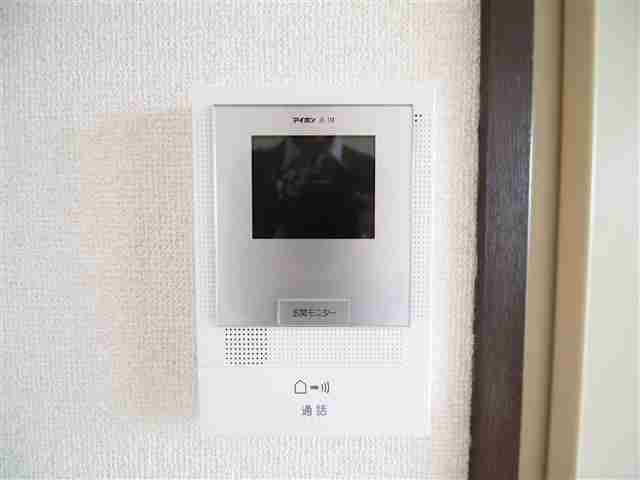 その他　来客が一目でわかるTVインターフォン付き！