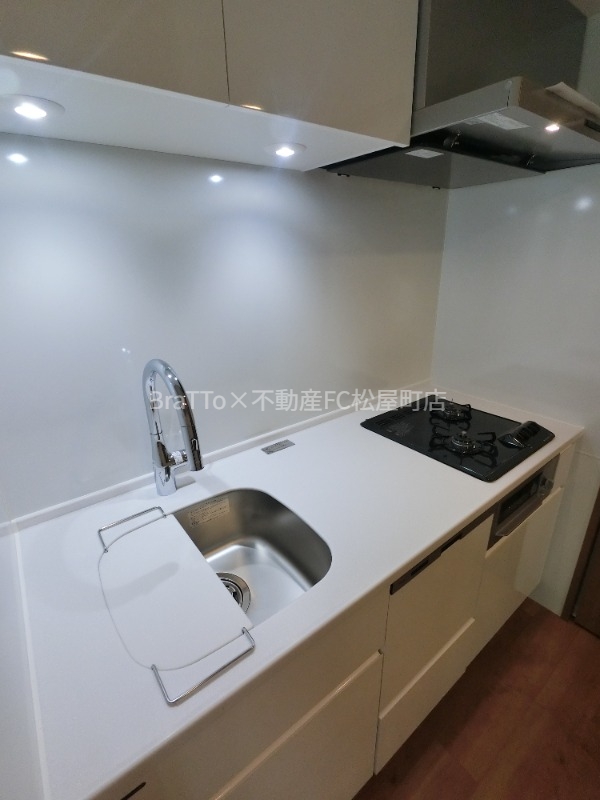 キッチン　キッチン（２ガスコンロ・グリル付き）