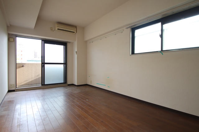 バルコニー　※別室の参考写真の為、現況優先です。