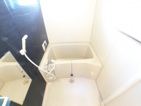 バス・シャワールーム　きれいなお風呂です