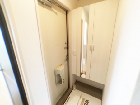 玄関　明るい玄関です