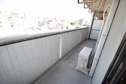 バルコニー　ベランダ