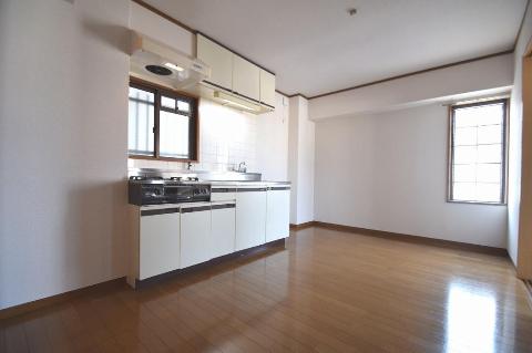 居室・リビング　リビング