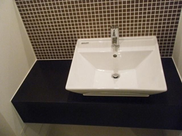 洗面設備　キレイな洗面台