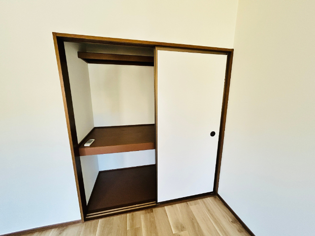 セキュリティ　シャッターがあるので防犯面ＯＫ