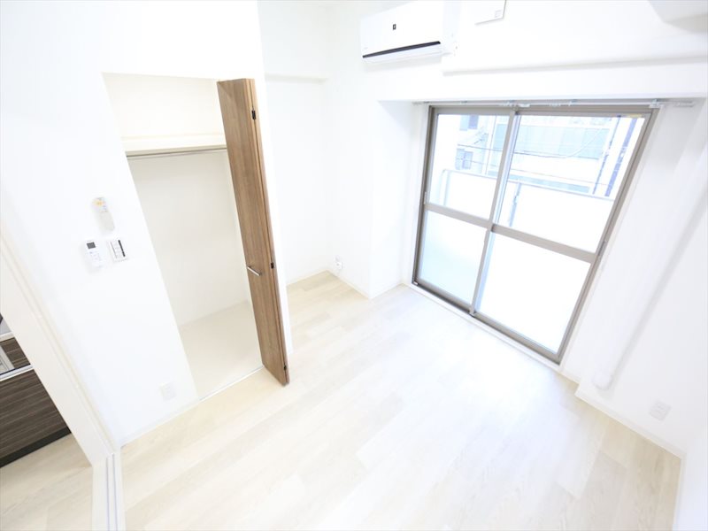 その他部屋・スペース　洋室6.7帖　ウォークインクローゼット付（収納充実してます）