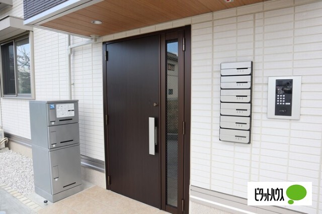 エントランス　エントランス（東側）