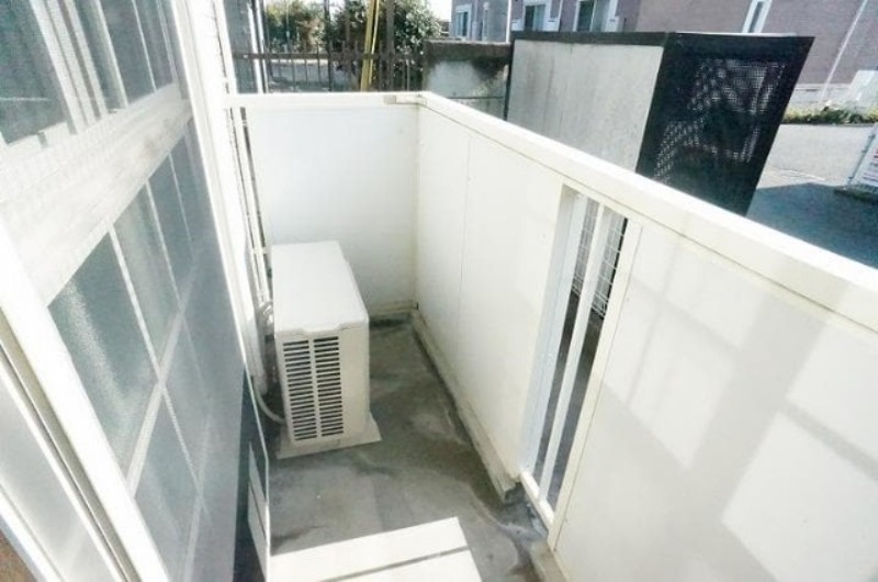 バルコニー　図面と現状に相違がある場合には現状を優先