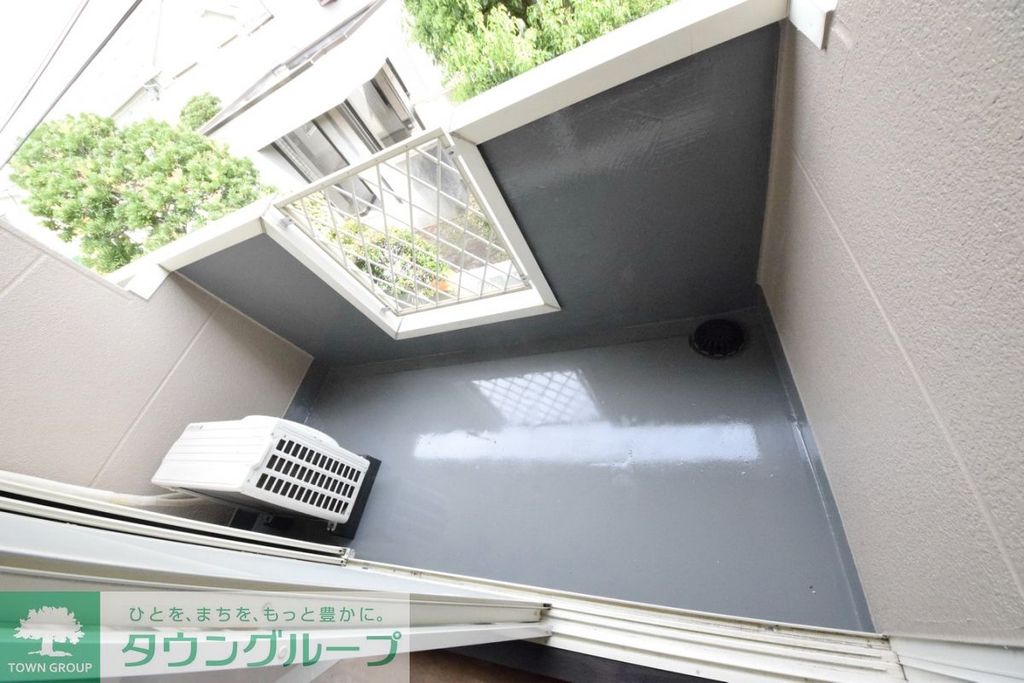 バルコニー　バルコニー