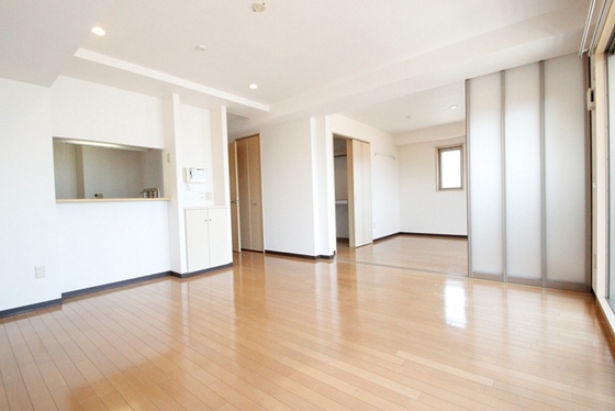 居室・リビング　※別部屋の写真です