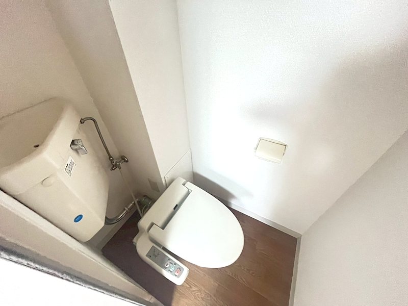 トイレ　別の部屋参照