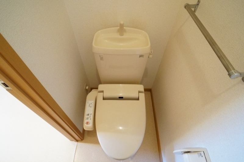 トイレ　図面と現状に相違がある場合には現状を優先