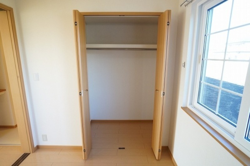 収納　図面と現状に相違がある場合には現状を優先