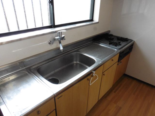 キッチン　調理スペース充実したキッチン