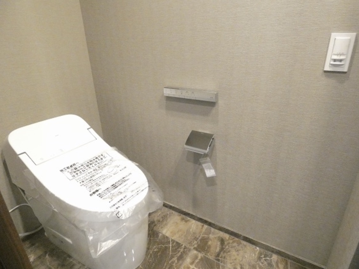 トイレ　別部屋参考写真