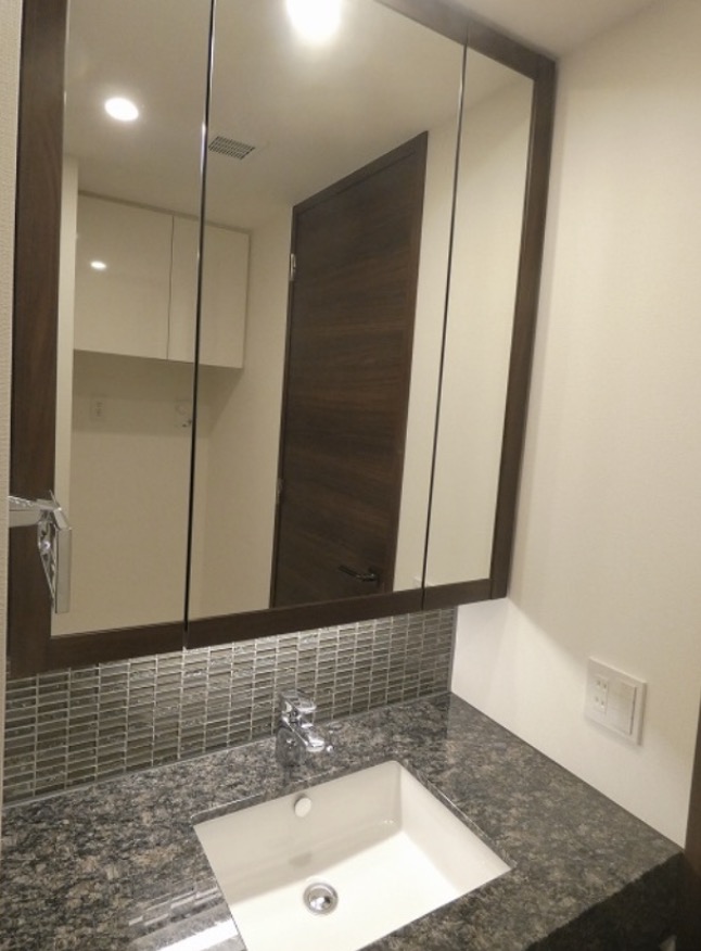 洗面設備　別部屋参考写真