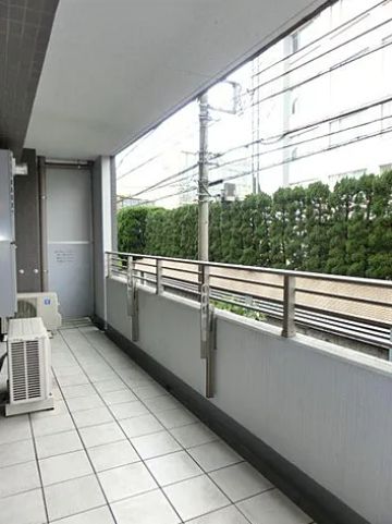 バルコニー　同物件・別2LDKタイプ室内　イメージとして