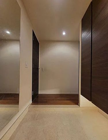 玄関　同物件・別2LDKタイプ室内　イメージとして