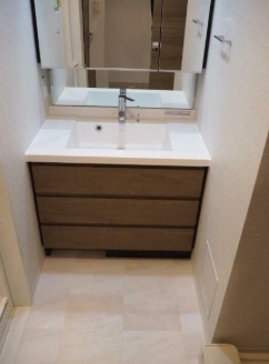 洗面設備　☆嬉しい独立洗面台☆