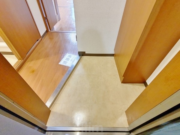 玄関　※別のお部屋のお写真です。御参考までに。