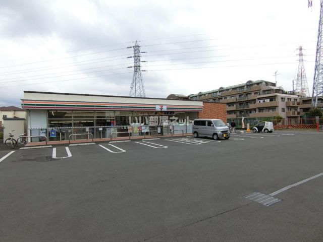 コンビニ　セブンイレブン 相模原東淵野辺4丁目店（コンビニ）まで515m