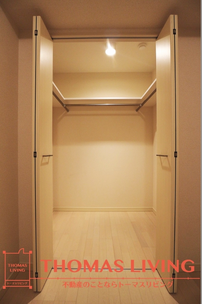 収納　大容量のウォークインクローゼットです。