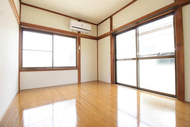 居室・リビング　洋室