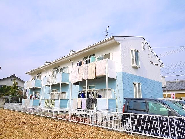 建物外観　落ち着いた雰囲気の外観です