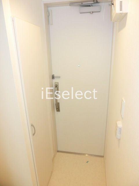 玄関　シューズBOX付きの玄関