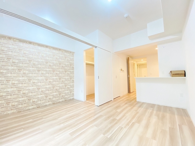 居室・リビング　フローリング